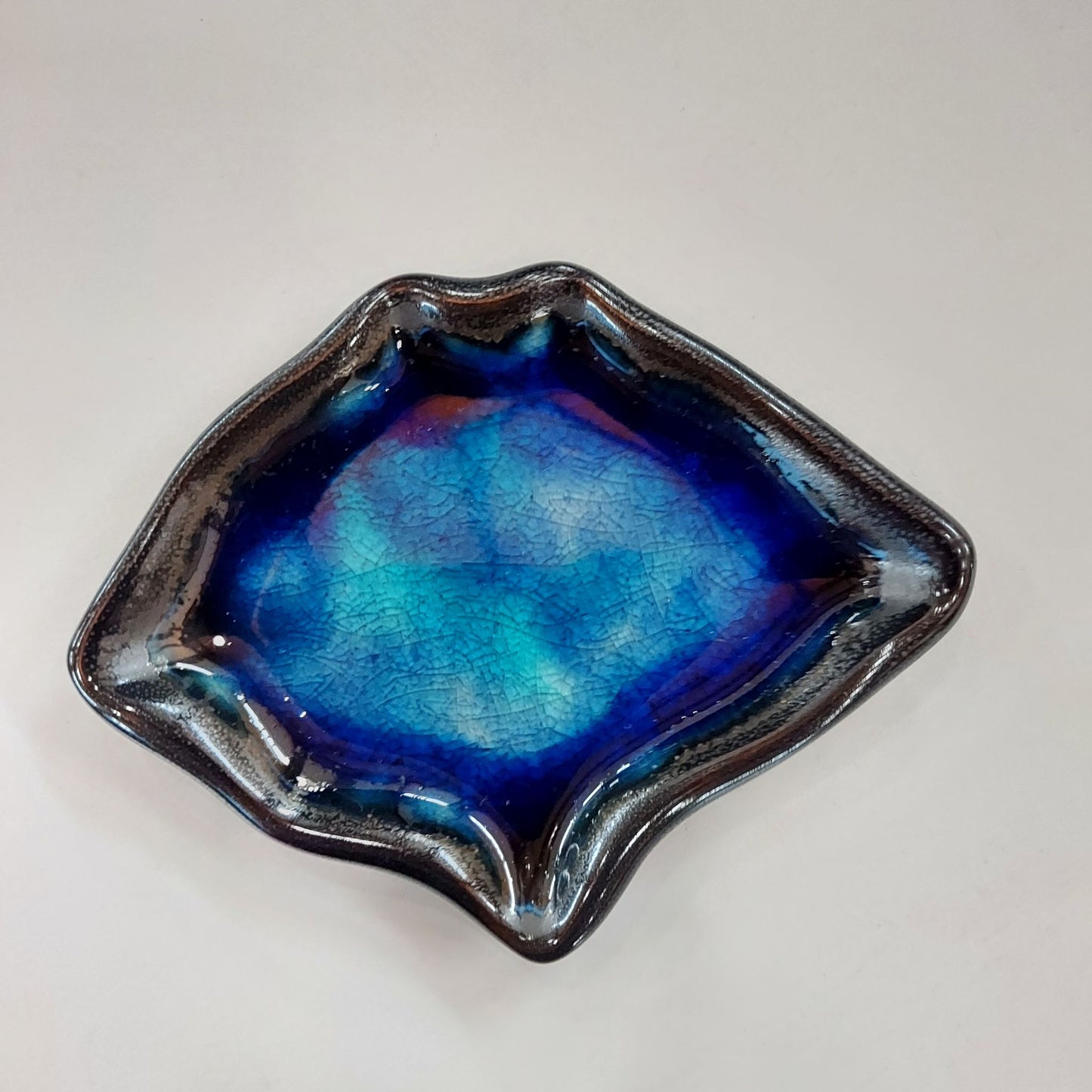 001362_マンタ皿(特大)(大)(小)_JPN